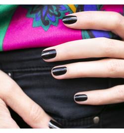 Vernis Licorice